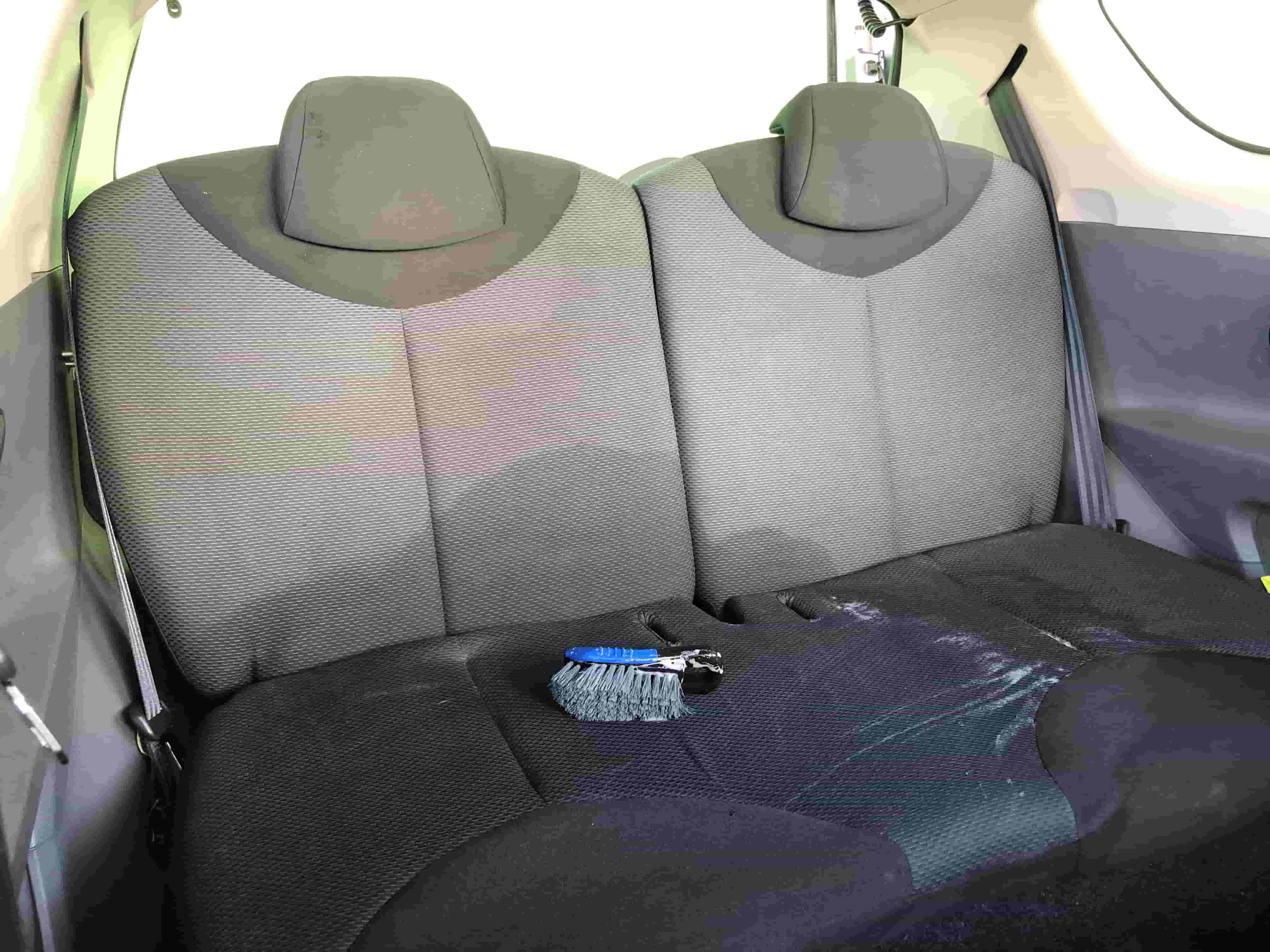 NETTOYER TISSUS SIÈGES & MOQUETTE, nettoyage siège auto, comment